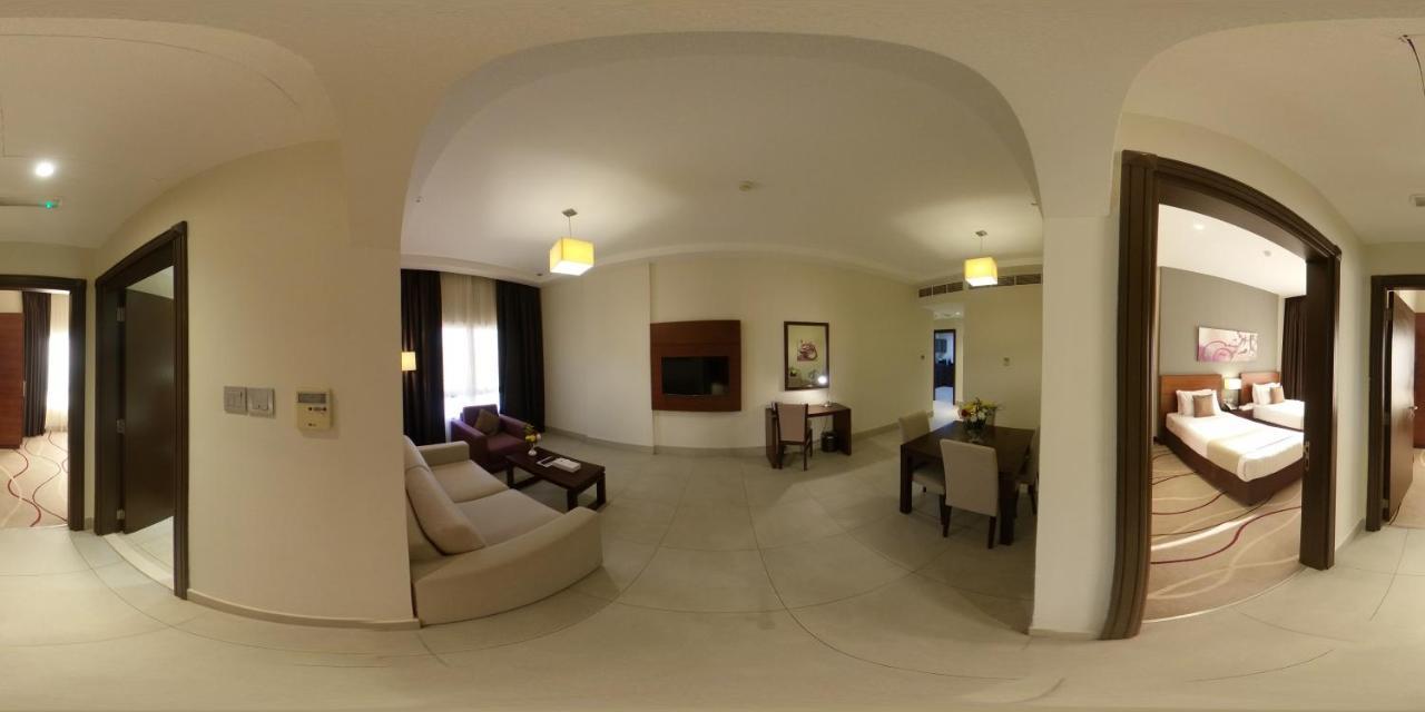 Action Hotel Ras Al Khaimah Ngoại thất bức ảnh