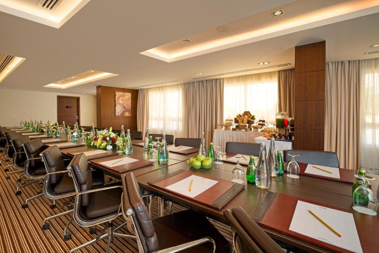 Action Hotel Ras Al Khaimah Ngoại thất bức ảnh