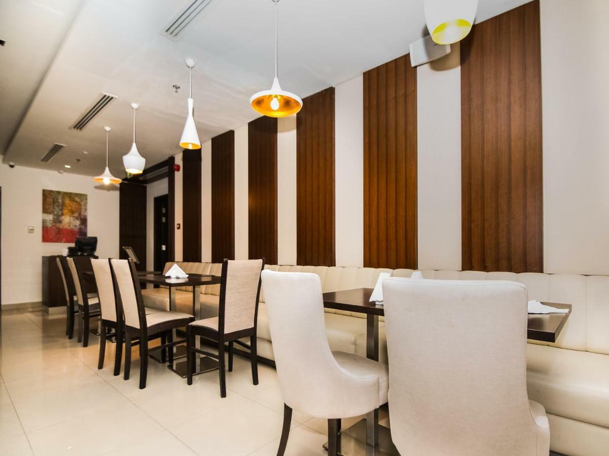 Action Hotel Ras Al Khaimah Ngoại thất bức ảnh